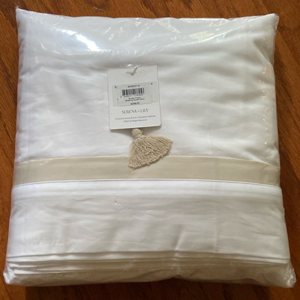Serena & Lily Border Frame Sheet Set- Sand color, size queen